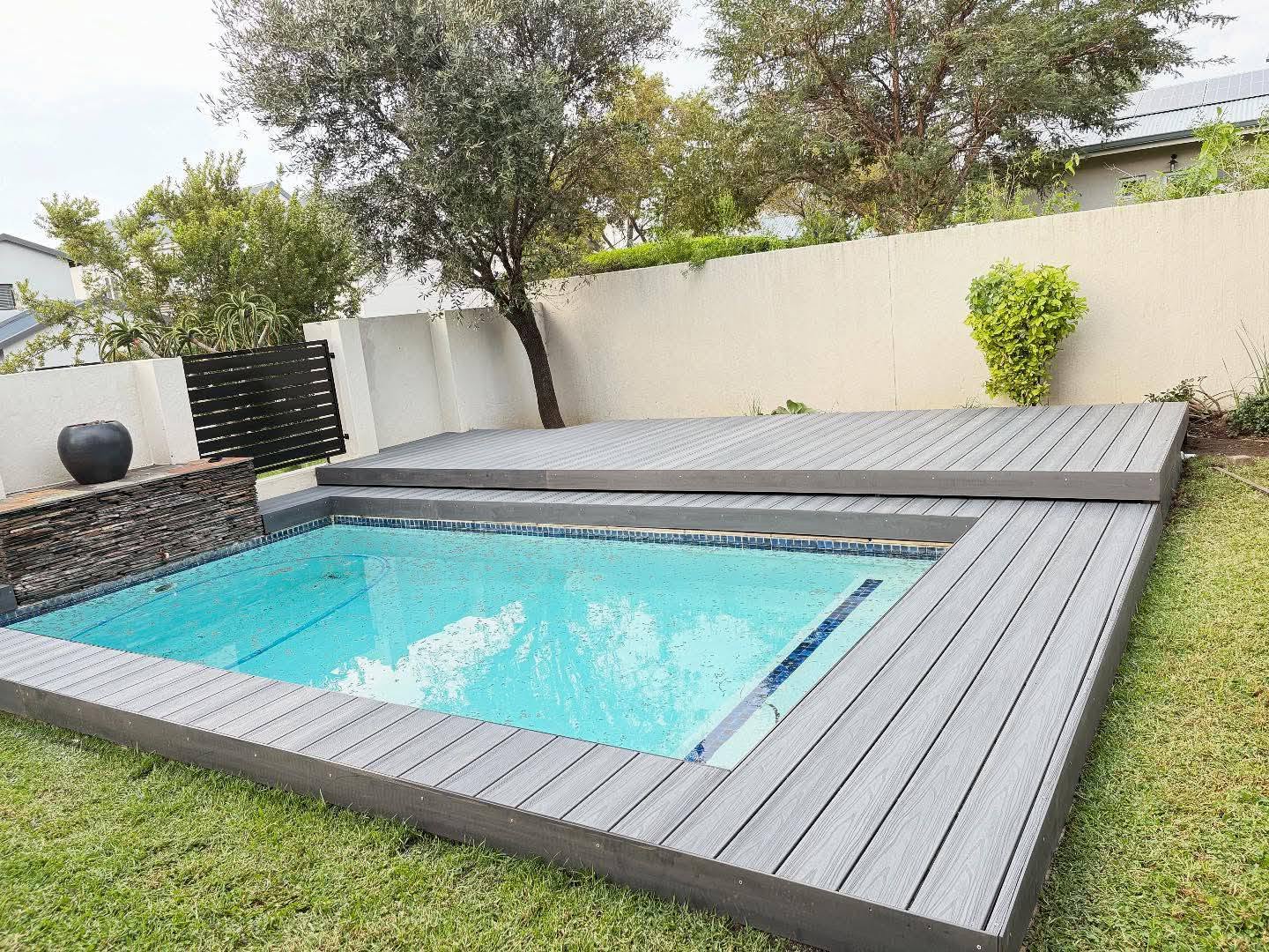 Composite Decking project 10 by Hot Mix Holdings
